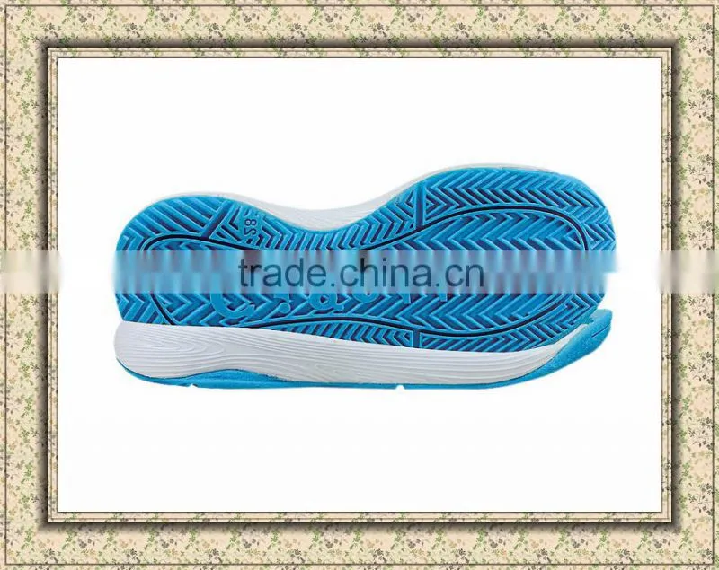 New product fashion tennis shoes in china