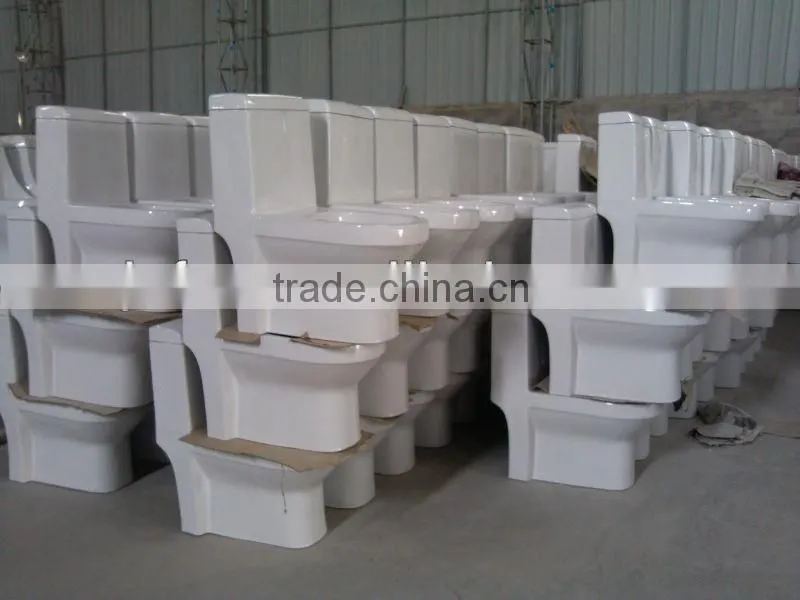 710 Elegant Ceramic bathroom counter wash basin
