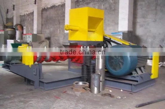 2012 Best seller wide output range automatically wet pet food extruder machine