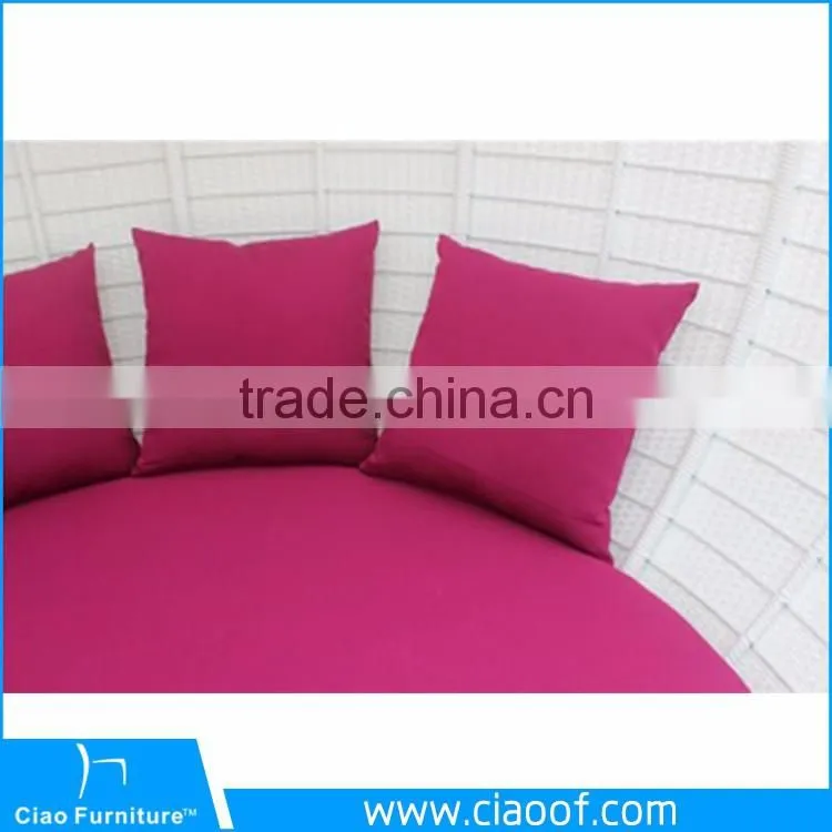 Luxury Rattan Apple Bed Wicker Furniture Sun Lounger
