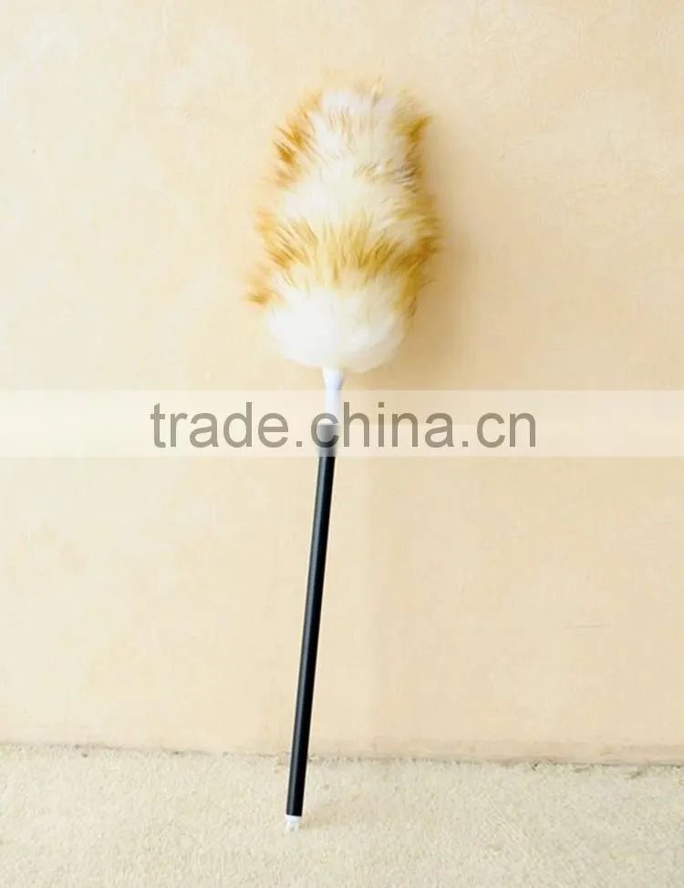 scalable plastic handle wool duster