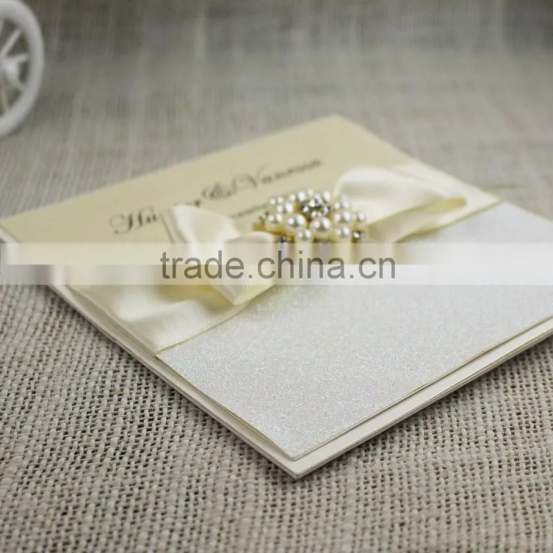 Professional Manufacturer Brooch Glitter Silver Wedding Invitation Box