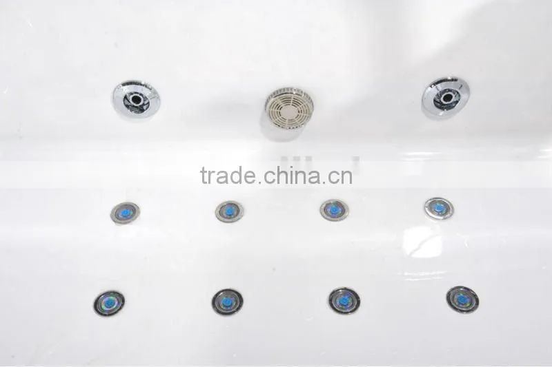 Luxury Square Whirlpool bathtub indoor