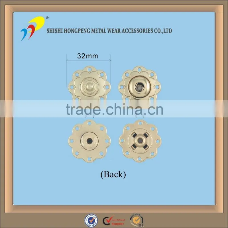 Metal button