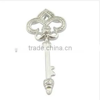 Hot fashion new arrival magic Key-shaped silver pendant