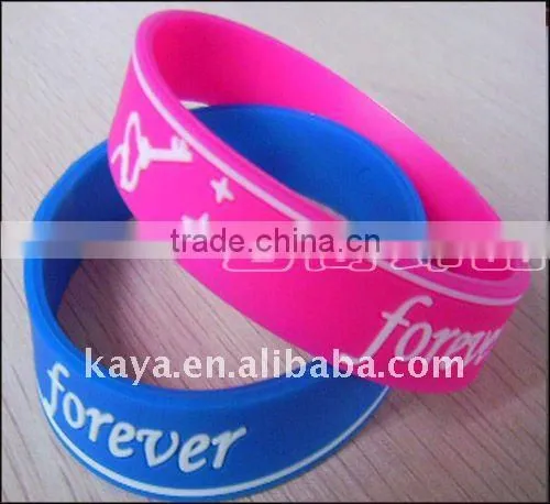 Eco-friendly custom giveaways silicon bracelet