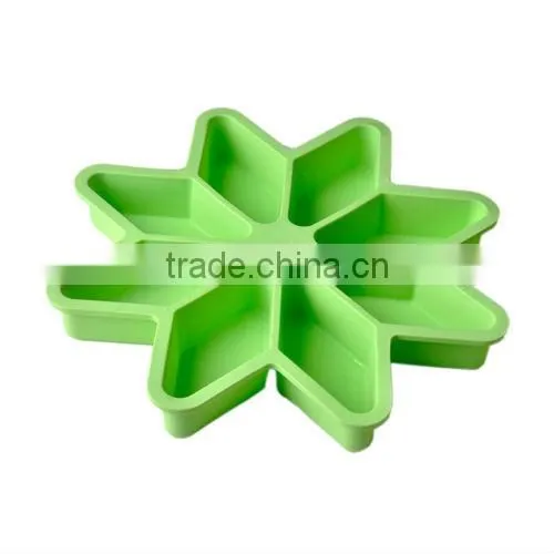 food grade colorful silicone Kitchenware / silicone cake mold/silicone chrismas ice tray