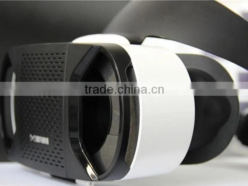 baofeng 4.0Virtual Reality 3D glasses a black helmet VR goggles for 4.7-5.5 inch Smartphones With Remote Control