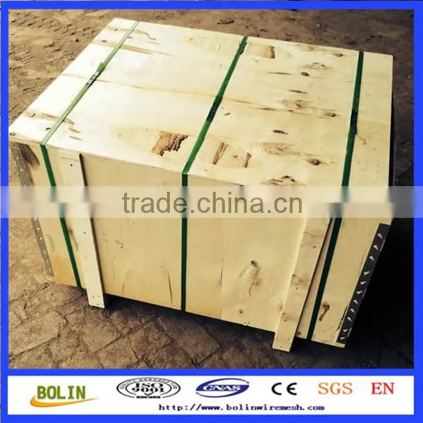 Stainless steel woven micromesh