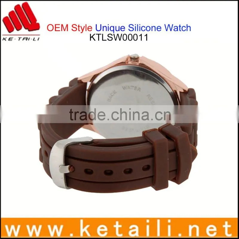 Cheap promotional gifts silicone rubber wristband watch, silicone sports watch