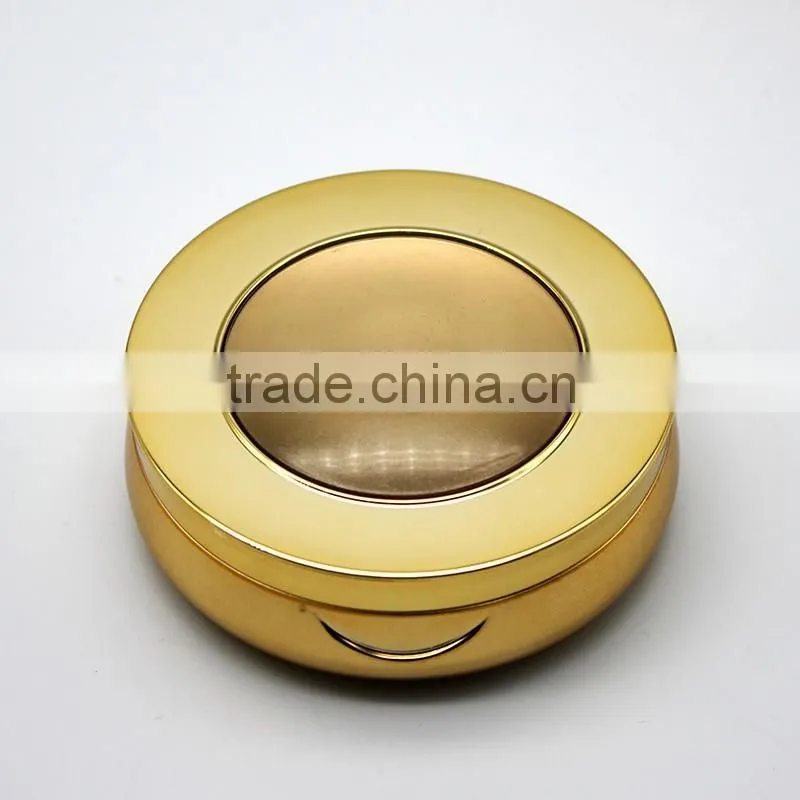 Round spray coating finish compact powder container