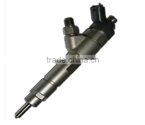 Low price Orginal and genuine BOSCH Common rail injector 0445120002 for IVECO 500313105 500384284 FROM BEACON MACHINE