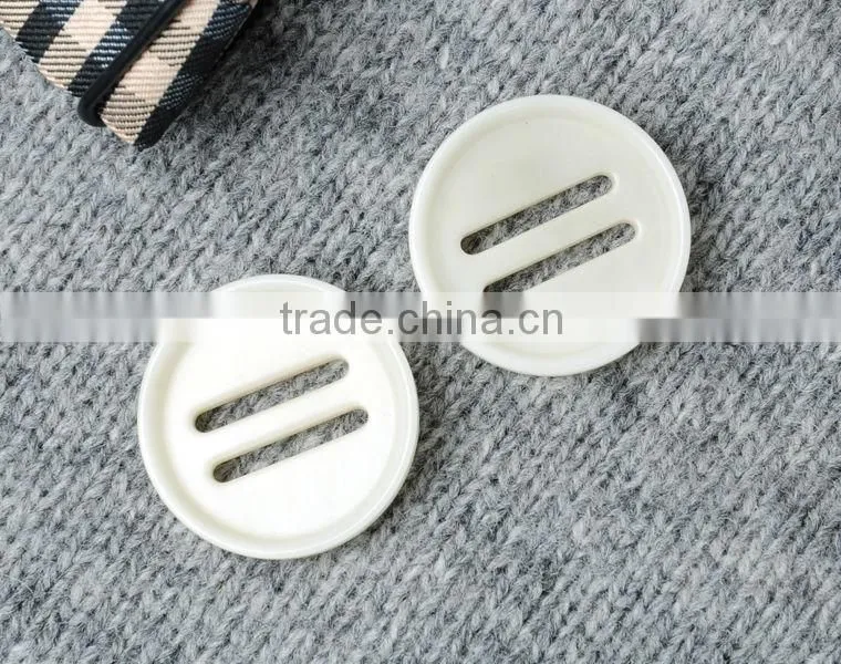 Top Class 2 Holes Big Size Natural Ivory White Corozo Nut Lady's Coat Buttons