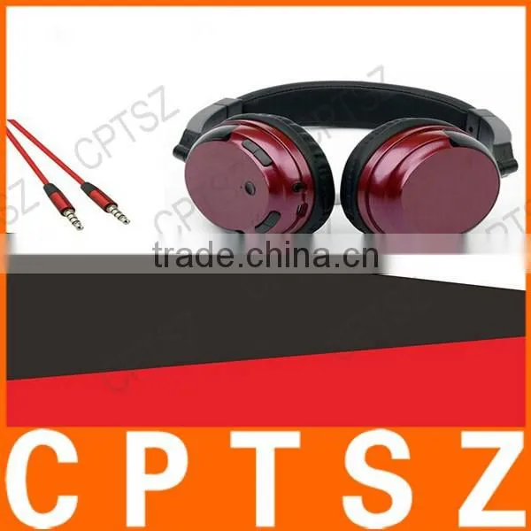 New design stereo foldable bluetooth headphone connect with phone,tablet,PC ,music player,ect.Built-in microphone