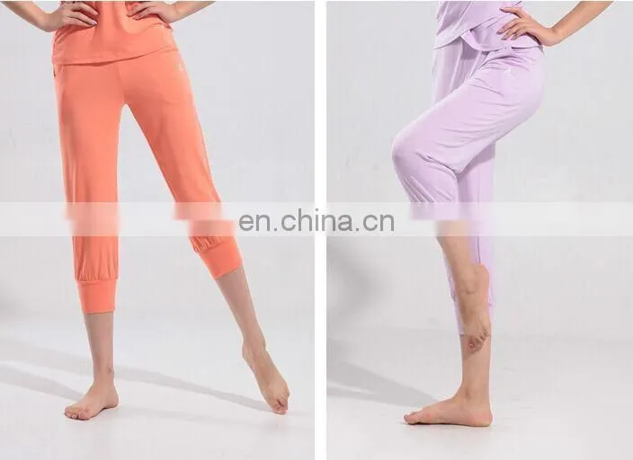 11511203 and 11512402 One Set Fitness Wear Yoga Wear