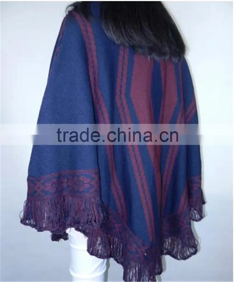 ladies Elegant design popular knitted crochet winter poncho 2016