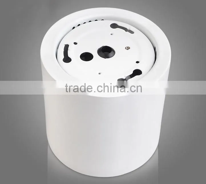High Quality IP44 Indoor Using CREE Chips Lifud Driver Surface Mount Adjustable 20W 30W COB LED Round Downlight
