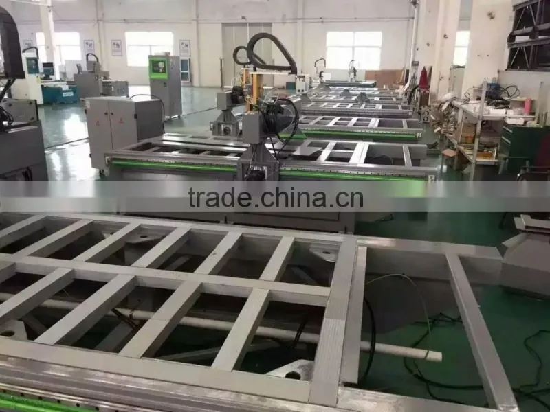 Multi spindle wood carving cnc router with vacuum pump