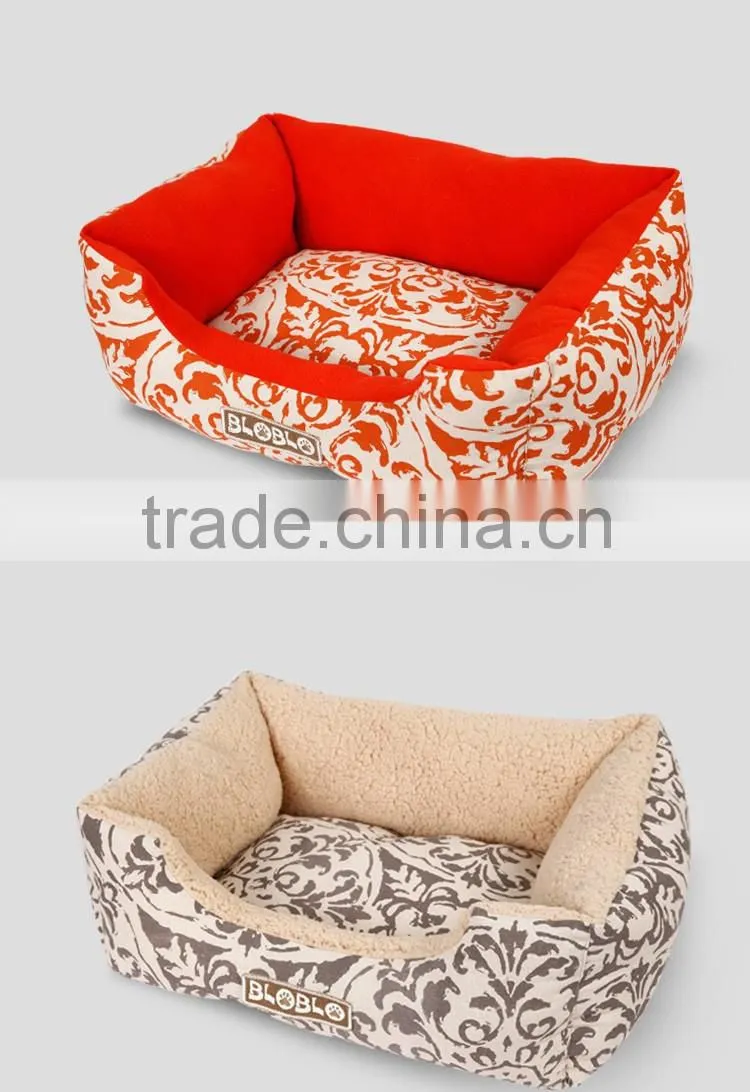 Various colors dog bed with big space comfortable feeling