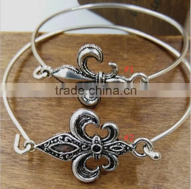 OEM Antique Silver Men Women Fleur De Lis Charm Bracelets Bangles
