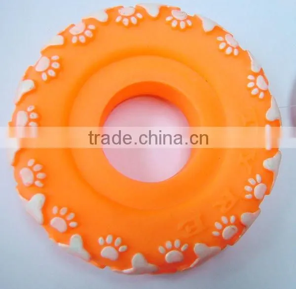 dog tire toy--tire with paw printed
