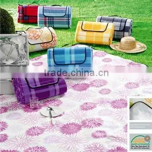Fold slippery can roll many patterns play mat with sides