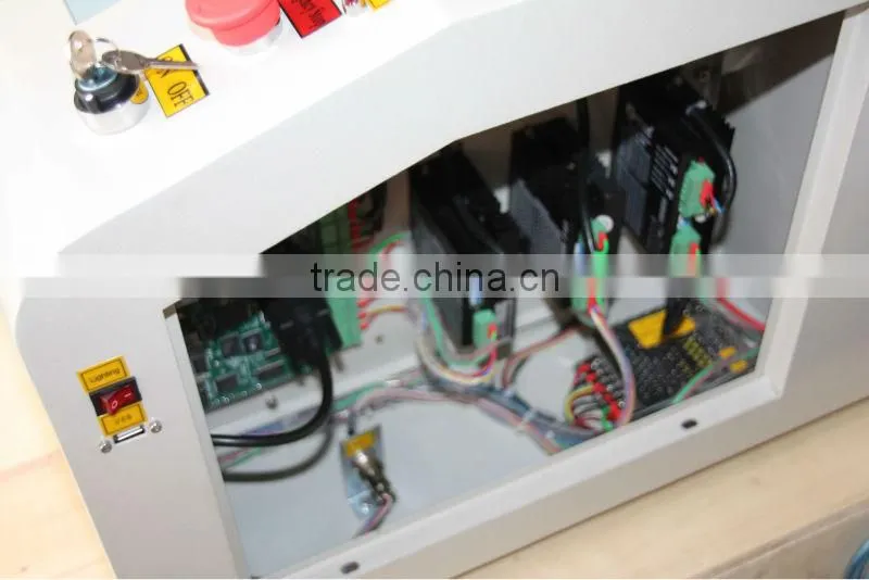 QX3030 New Laser Machine with up&down table