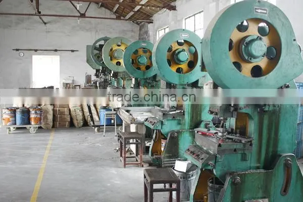 Swivel plate fork