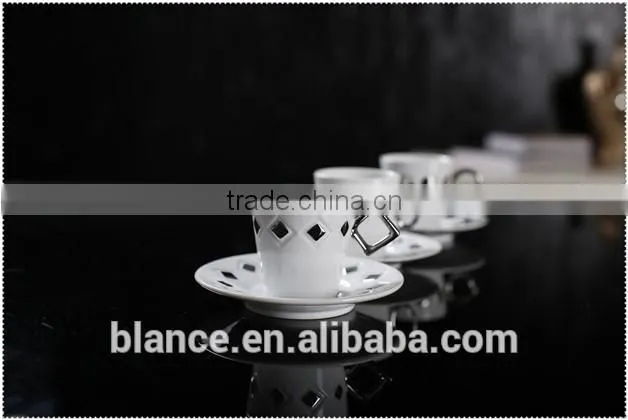 kinds of shape ceramic mug with geometry handle