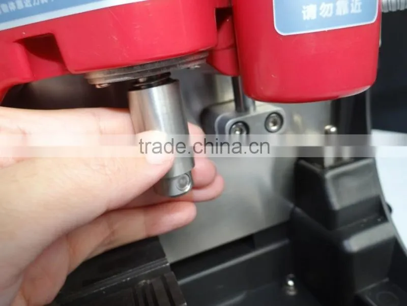 the newest X6 automatic key cutting machine with best quality .