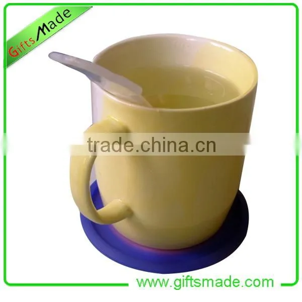 Top fashion novelty travel plastic mug cup