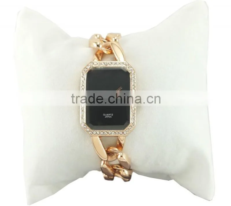 Summer season fashion models fit wrist chain bracelet watches quartz square watches women