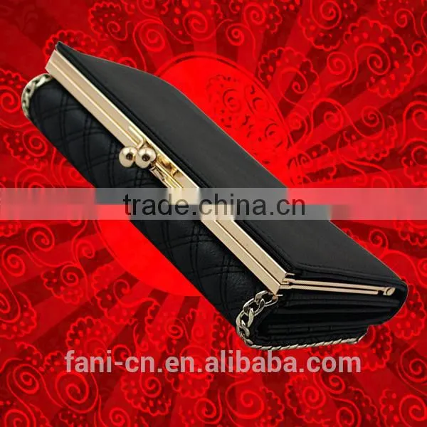 Luxury style high quality leather wallets for lady with chain and hinge design