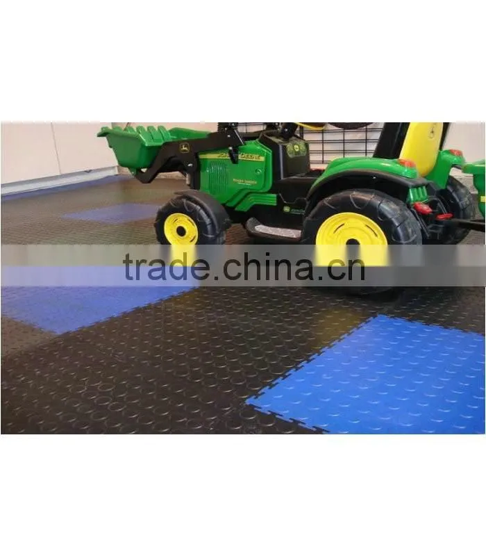 Hot Sale Good Wearability Outdoor Playground PVC Floor Mat