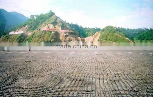 Warp knitted polyester geogrid with PVC coating