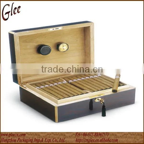 Unique Color Wooden Cigar Box