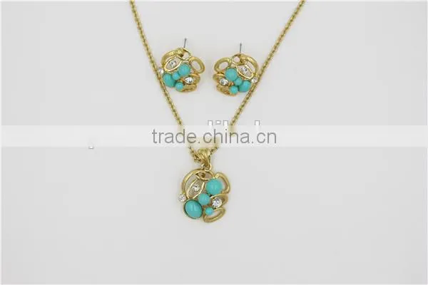 Luxury jewelry set gold chain green pendant necklace fashion necklace earring
