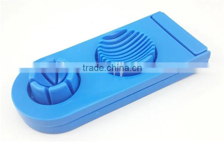 Custom plastic egg separator