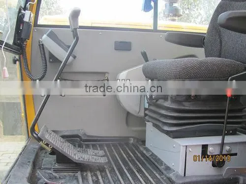 internal line up clamp associated with crawling crane