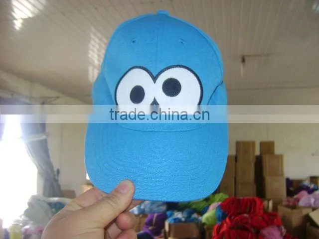 100% cotton twill worn-out washed baseball cap with flat embroidery logo