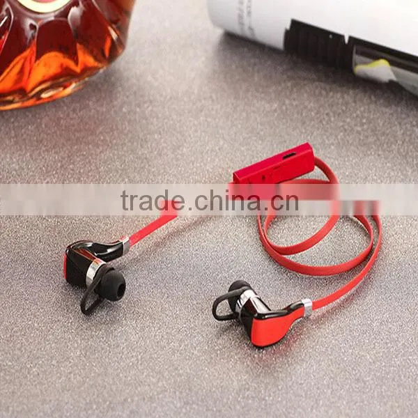 2015 In-ear earphone the latest style most popular sport earphone mp3 player and mobile phone earphone