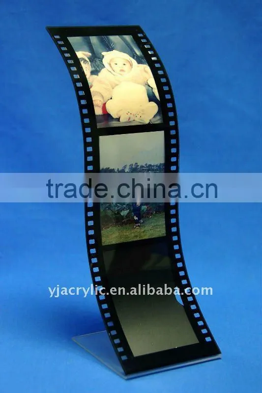 DSC-4280-1 acrylic photo frame