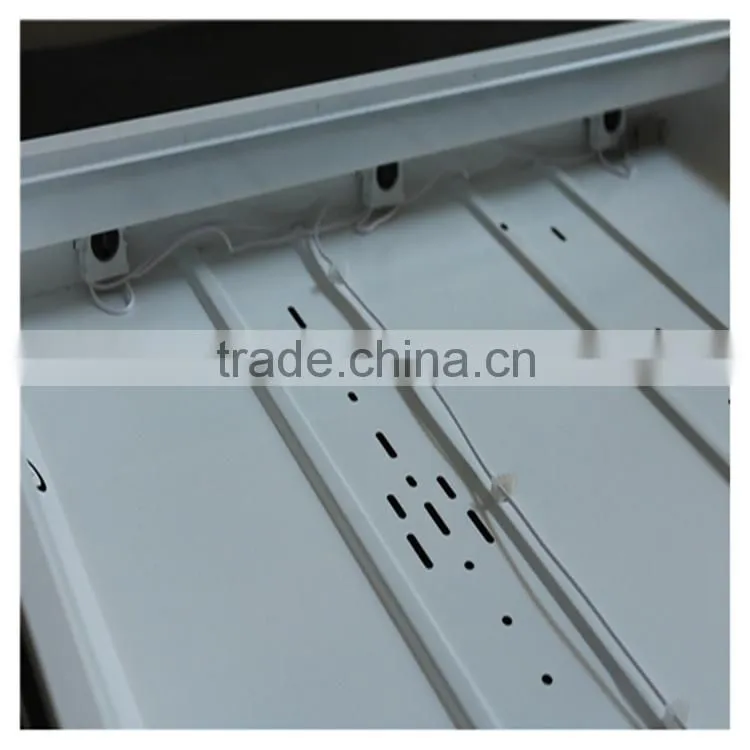 Mirror parabolic louver fitting