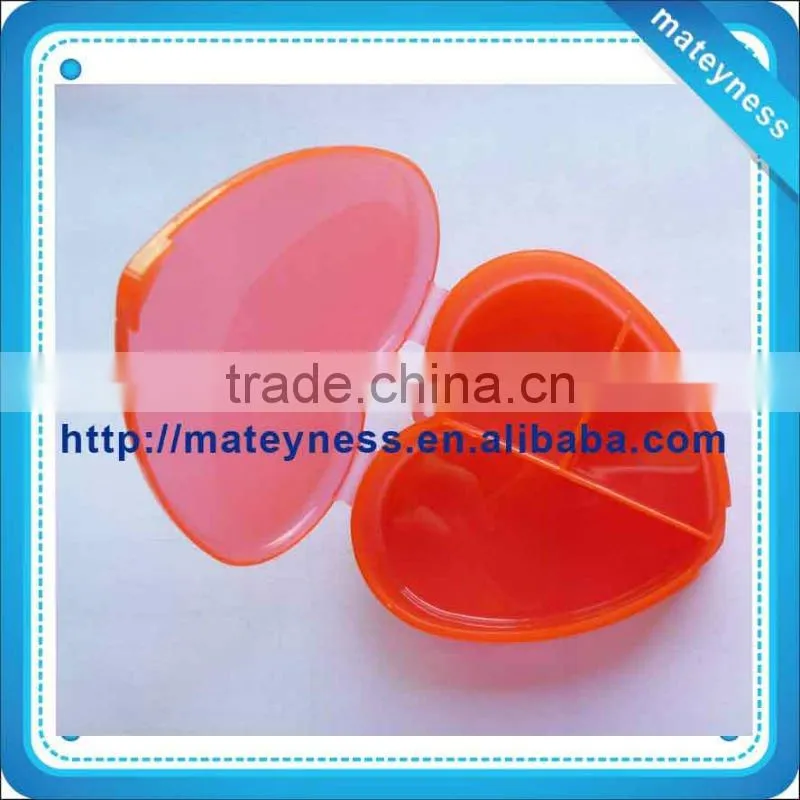 Heart Shape 3 Compartments Pill Case