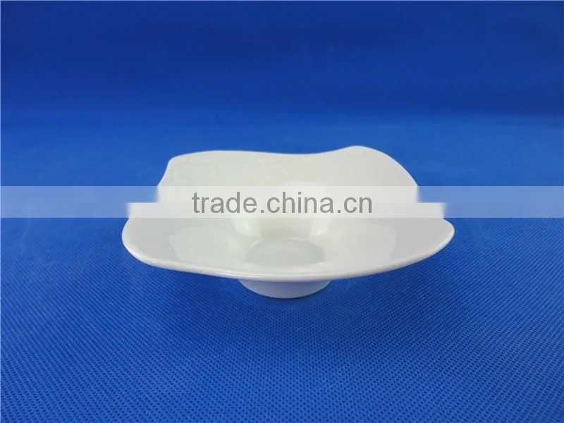 stock small white ceramic dish hot selling ceramic dinner set for children
