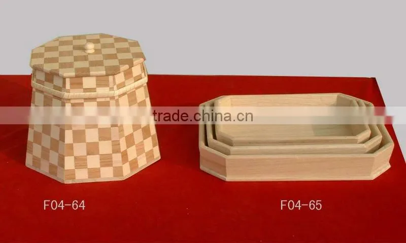 small cheap wooden bucket for decoration