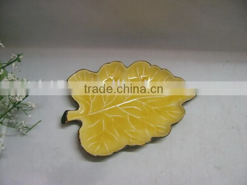 stoneware ceramic colorful glazed leaf plate