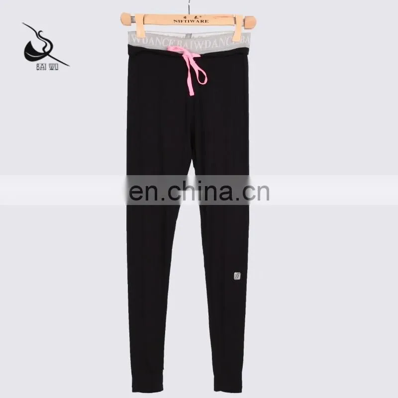115173001 Stirrup Yoga Legging