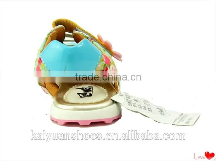 new design fashion children shoes runnning style sandals shoes for girl