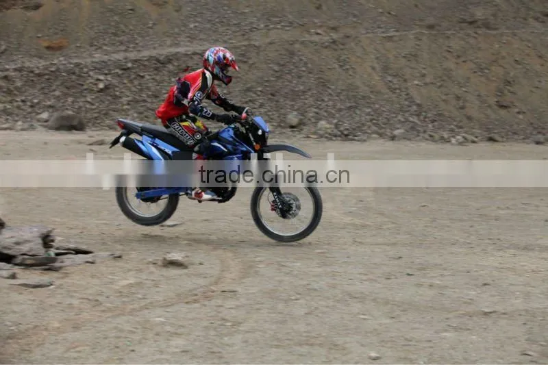250cc Off Road KT250 flying driving Bolivia